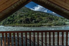 Honey Cottage, Khalsi