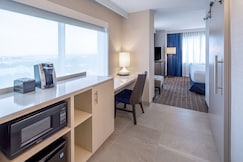 Embassy Suites Boston Logan Airport, Boston