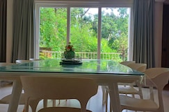 Wayanad Empire Colonial Villa | 4BHK, Gundlupet