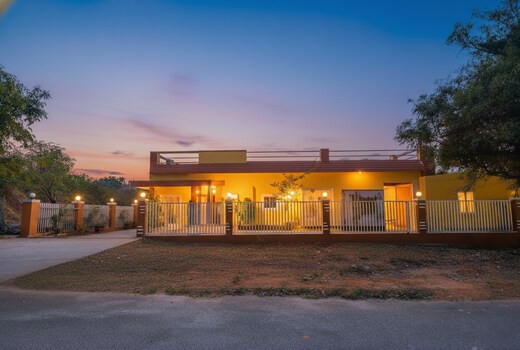 Via Airport Stay Inn