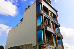 Chalukya comforts , Chikmagalur