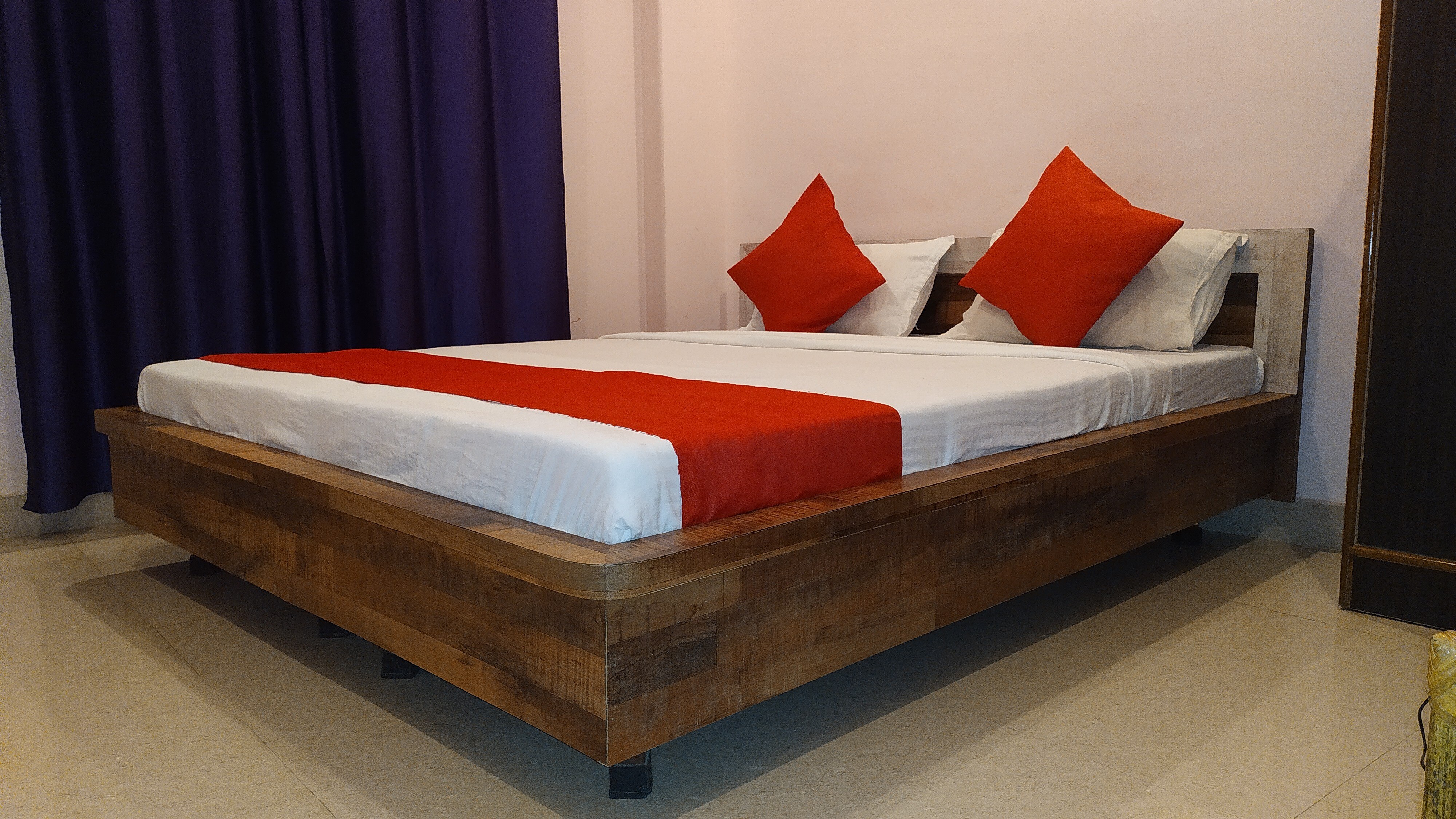 The Aradhya Gange Residency | Rooms & Wi-Fi - Tap to explore photos