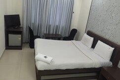 Hotel Royal Regency, Umred
