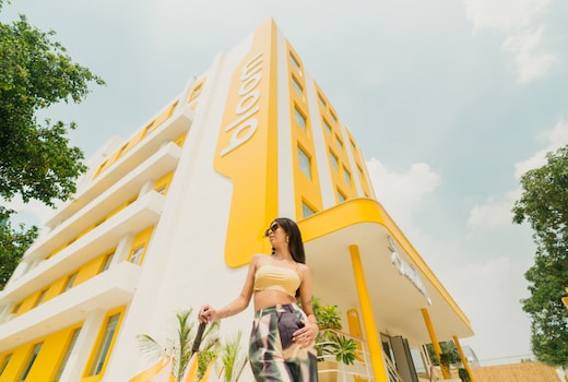 Bloom Hotel - Sector 62