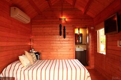 Casino view cottage Panjim centrally located, Goa