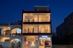 Hotel Vikrant Inn Kathauta Lake, Lucknow