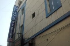 CENTRAL MINA RESIDENCY, Chennai