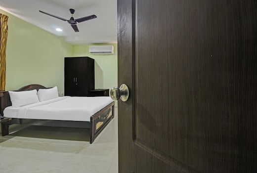 Hotel O Sri Residency Near Hyderabad Central