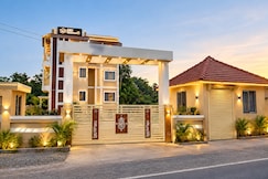 Hotel Devanshri, Pen