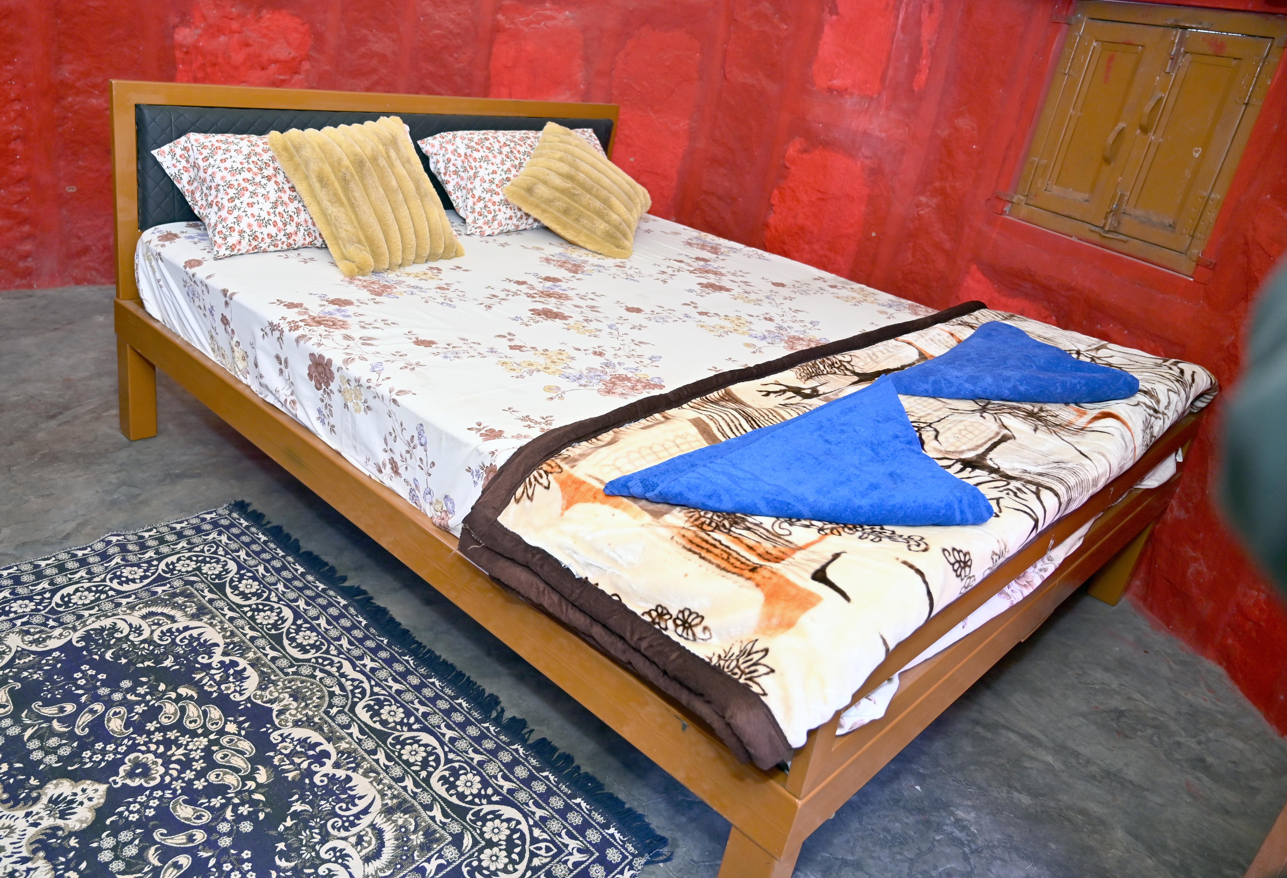 GANGARAM OSIAN VILLAGE HOME STAY - Tap to explore photos