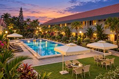 Sunday Maharaja Hotel Near Clark International Airport, Mabalacat