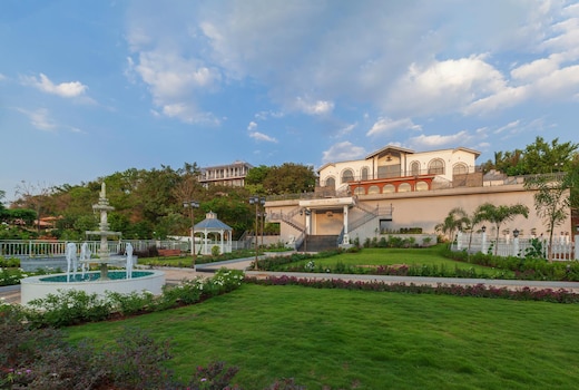 StayVista at Bellevue Palace