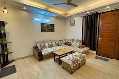 Namastey Homes 2 BHK apartment fully furnished, Delhi