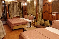 Hotel Surya Lake View, Nainital