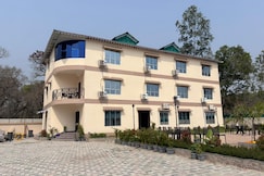 Chilapata Alpine Resort, Falakata