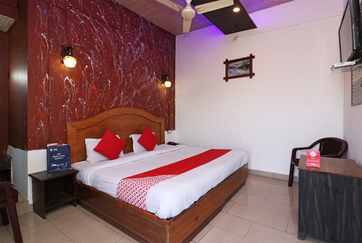 Hotel O Euro Near IGI Airport