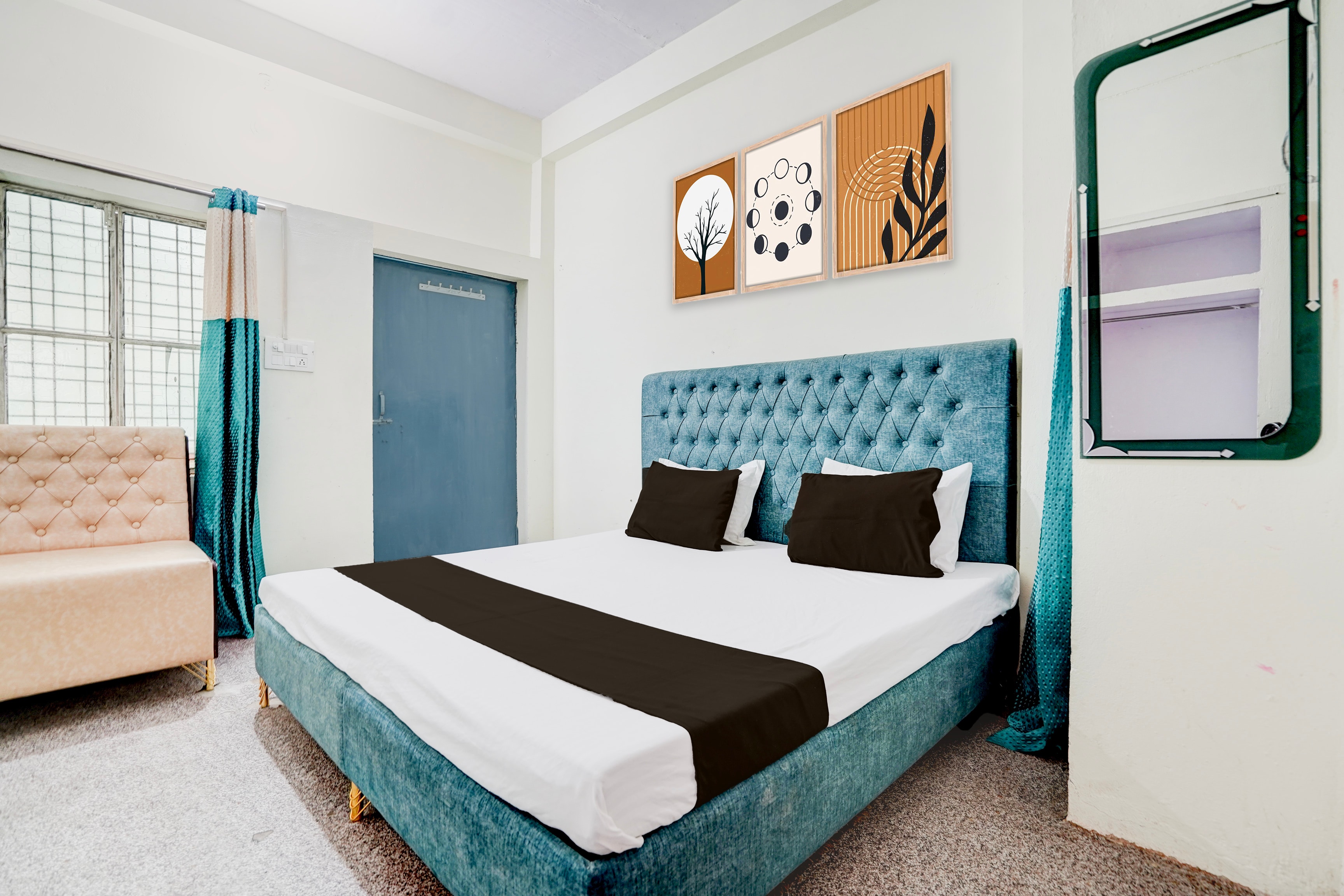 SPOT ON Sangam House - Tap to explore photos