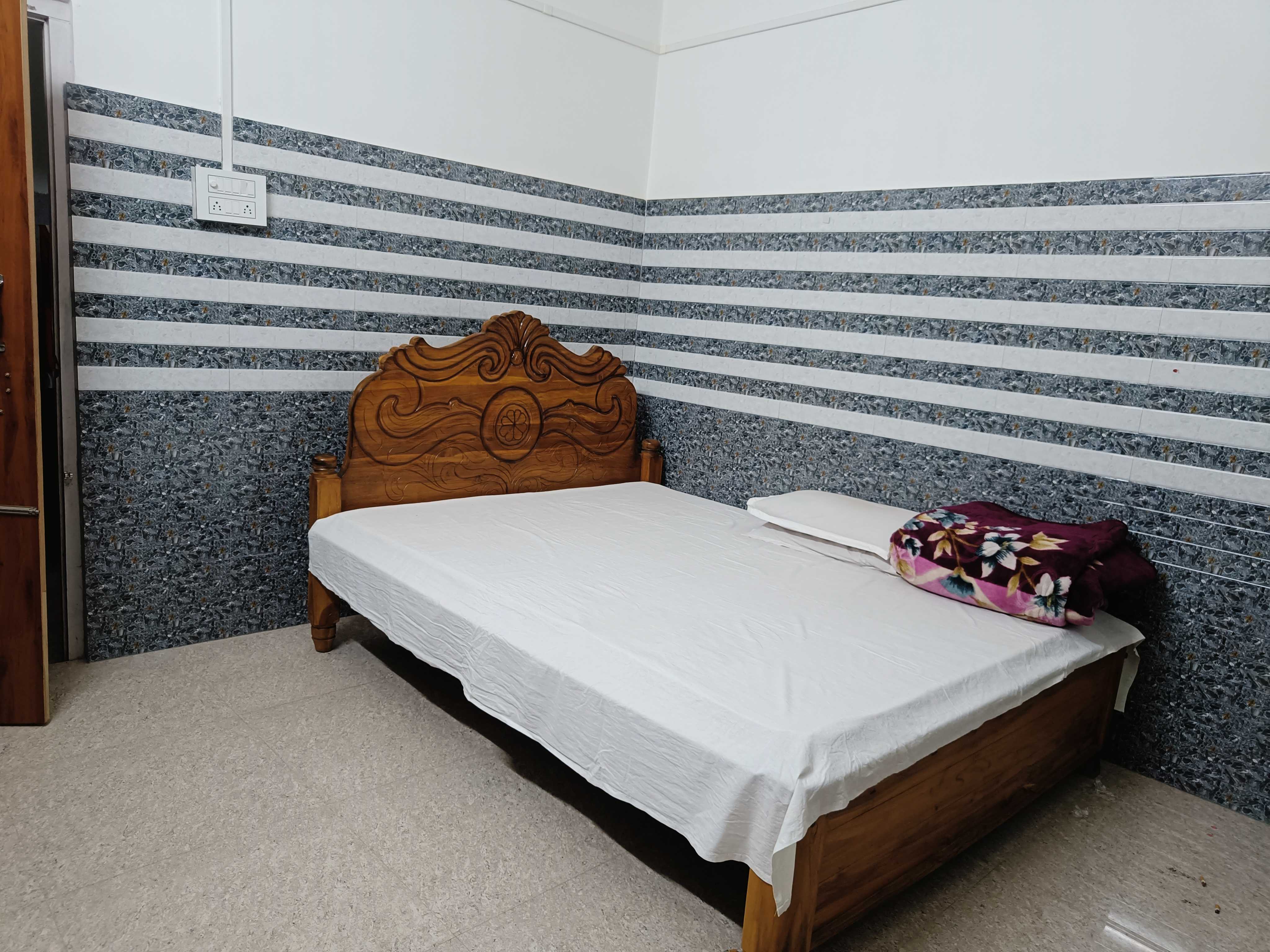 OYO 822063 Bismillah Hotel & Lodge - Tap to explore photos