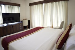Elanha Resort, Chalakudy
