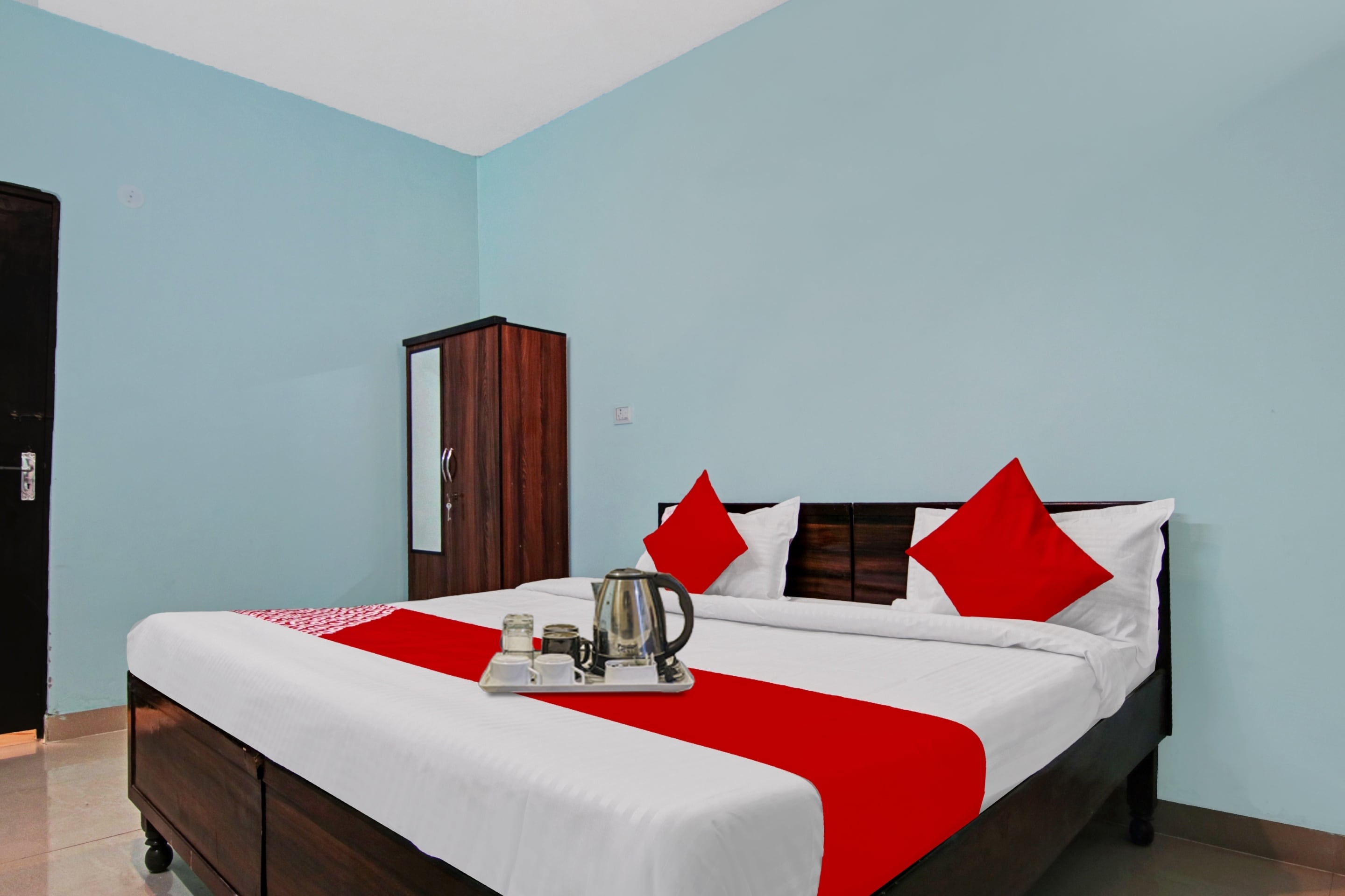 Hotel O Kailash Inn - Tap to explore photos