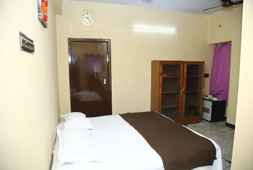 SMS ROOMS II