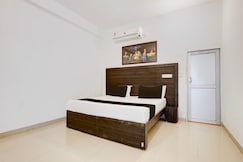 Hotel O Royal, Kosli