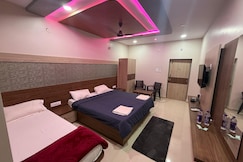 VIJAYA INN, Narasannapeta