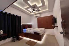 THE PEARL TOWER LODGE, Chatrapur