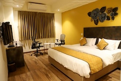 Festivotel Resort, Chalisgaon