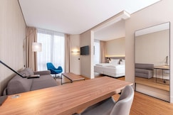 NH Munchen Unterhaching, Munchen