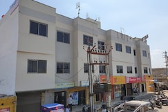 Manuhar Inn, Sanchore