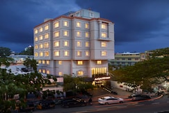 Ariya Nivaas - A Vegetarian Hotel, Thiruvananthapuram