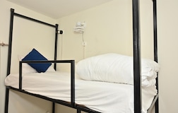 Deluxe Four Bed