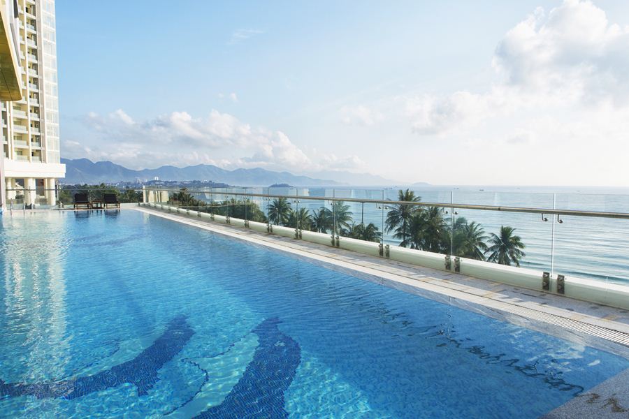 PREMIER Havana Nha Trang - Tap to explore photos