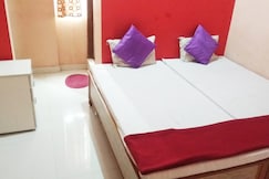 Hotel Atitihi Satkar, Akola