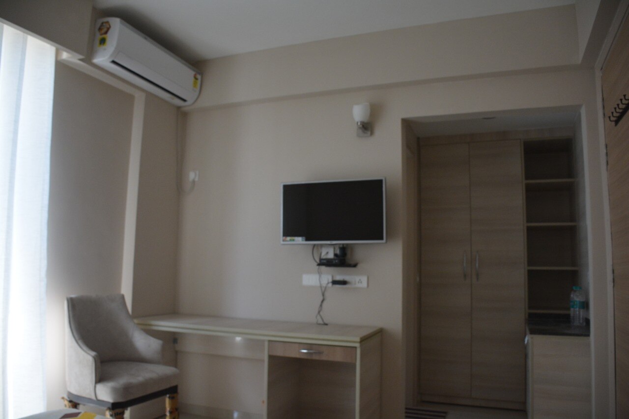 Goel Home Apartment - Tap to explore photos