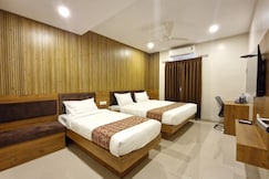 Le Royal Suite, Udumalapet