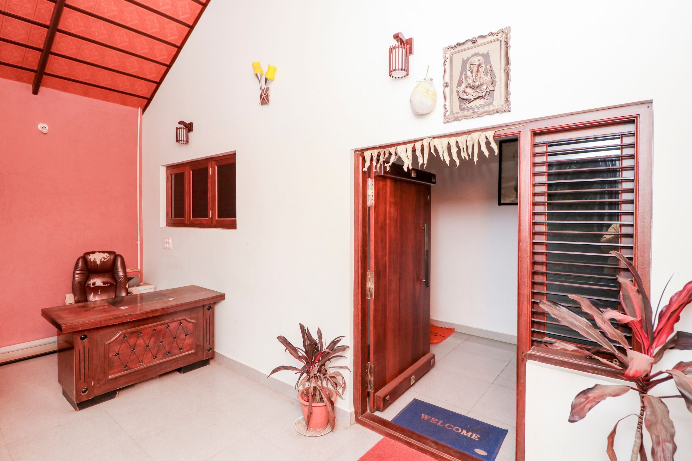 Honey Drops Homestay  - Tap to explore photos
