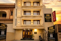 Hotel Ratan Infinity (Near Nagpur Railway Station), Nagpur