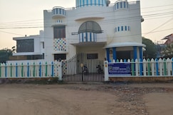 Pandiyan Guest House, Madurai