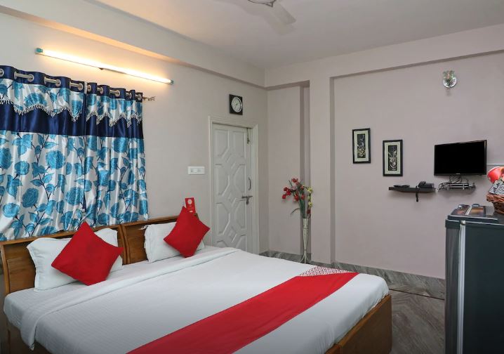 GHOSH VILLA GUEST HOUSE - Tap to explore photos
