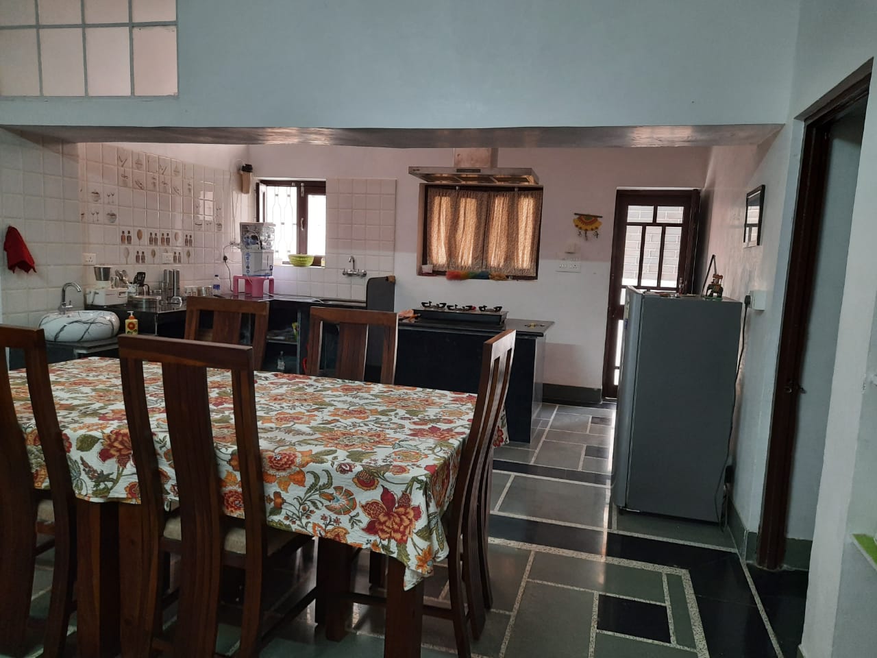 Udaipur House Homestay - Tap to explore photos
