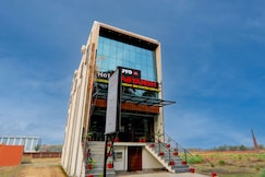 Hotel O by OYO Aayaansh, Sauraha