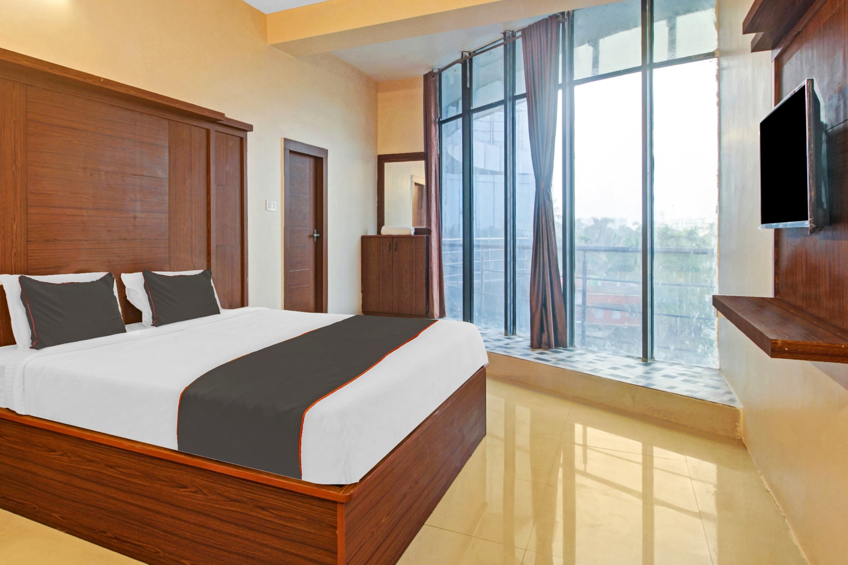 Super Collection O Hotel Aqua Villa Near Netaji Subhash Chandra Bose International Airport - Tap to explore photos