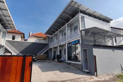 Hotel O near Living Word Mall formerly TS Residence, Bali