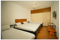 Athidhi Comfort E Premium Hostel Bed & Breakfast, Wayanad