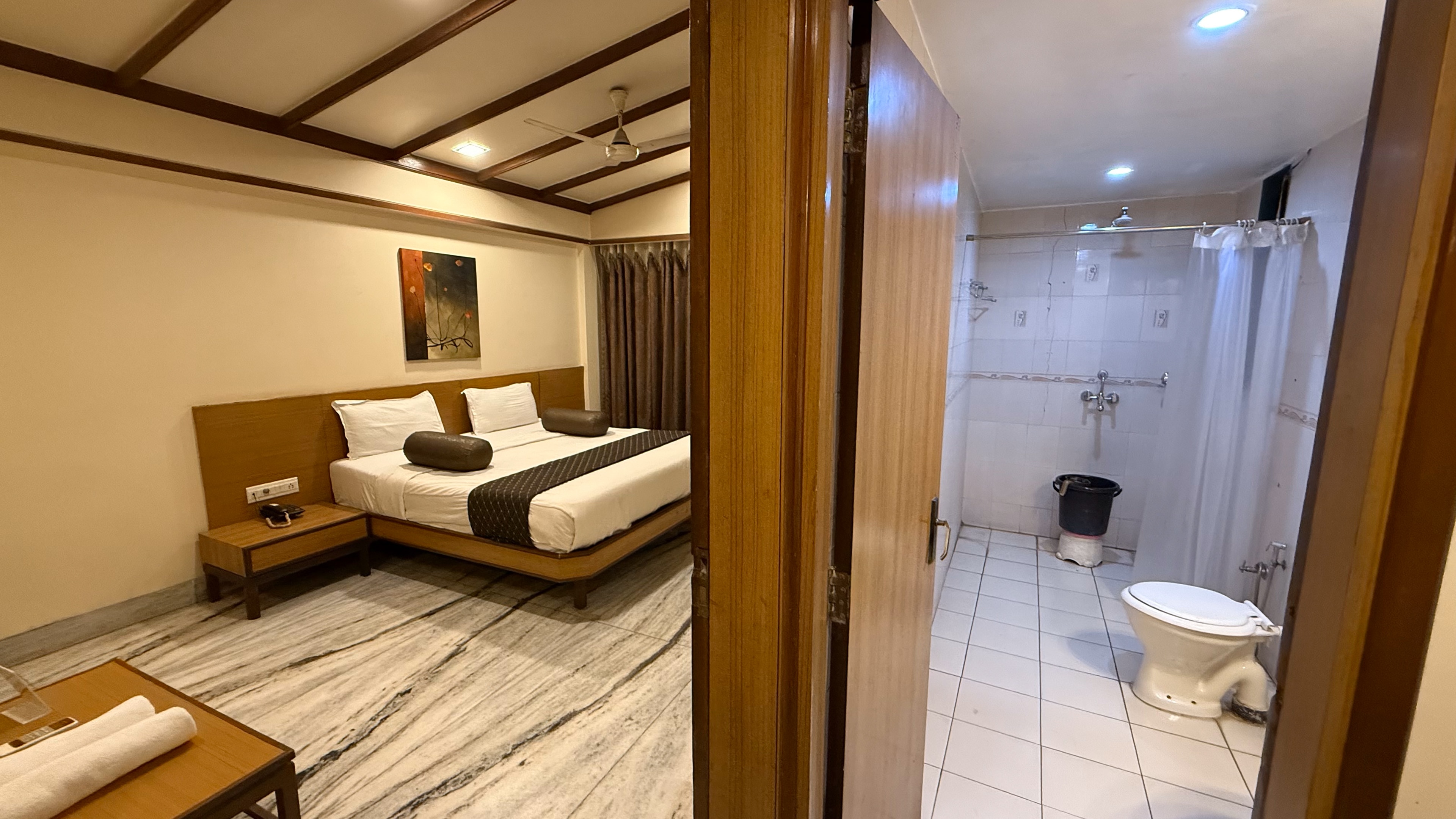 HOTEL JAWAHAR - Tap to explore photos