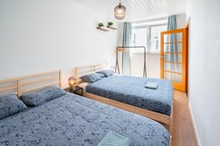 Large Antwerp City Center Apartments | 2BBK | Wi-Fi |, Breda