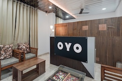 Hotel O THE GOMTI GLITZ, Lucknow