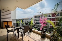 Faodail 21 Poolview 1BHK at Acron Seawinds Baga, Goa